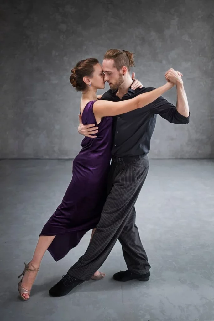 beautiful-elegant-people-dancing-tango_23-2149193431
